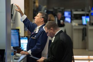 Chủ tịch Fed khiến giới đầu tư lo lắng